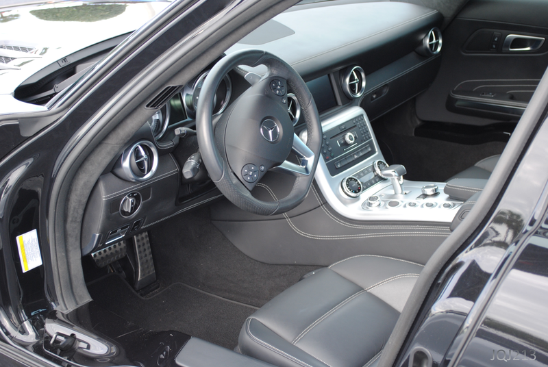 Mercedes SLS AMG